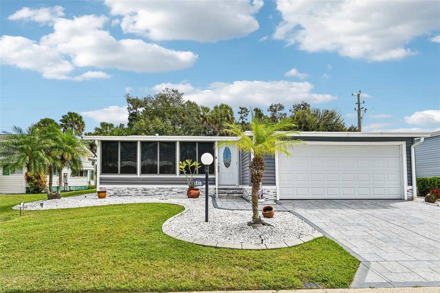 Property photo for 8510 COUNTESS AVENUE CIRCLE, Palmetto, FL