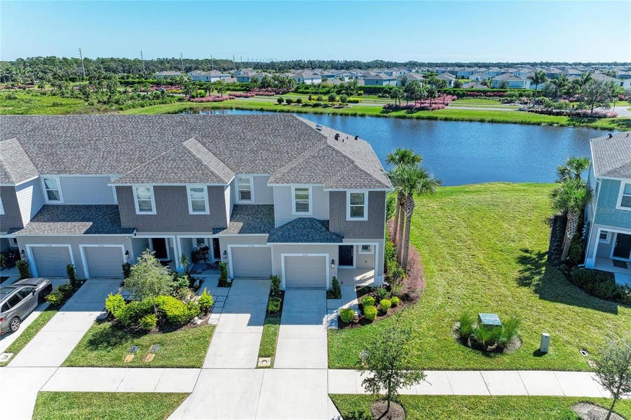 Property photo for 8760 WINTER BREEZE WAY, Sarasota, FL