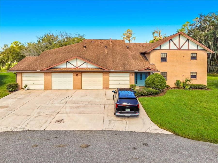 Property photo for 100 E OAK TERRACE DRIVE, #C1, Leesburg, FL