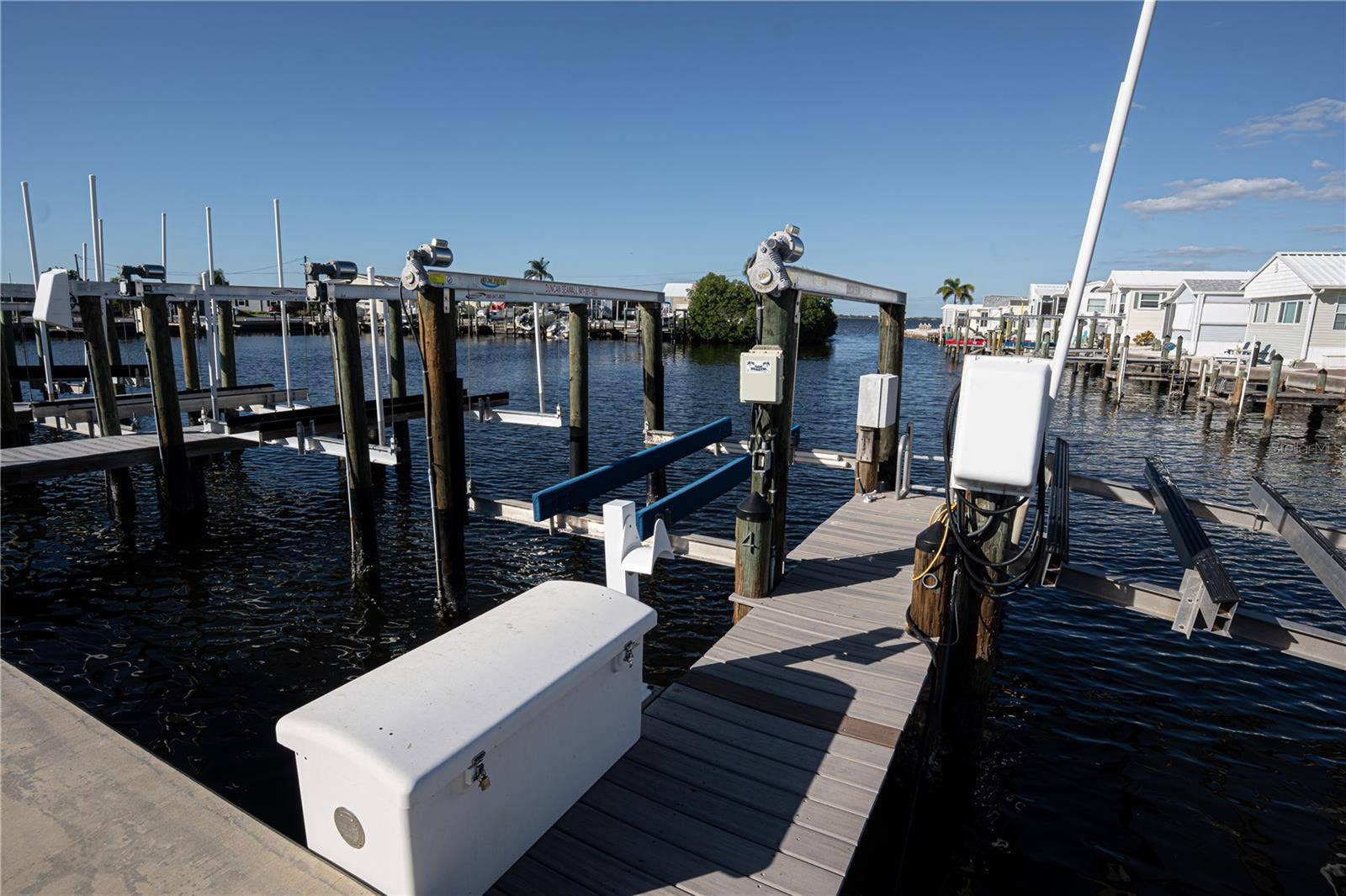 6 BASIN STREET, Palmetto, FL 34221 6 BASIN STREET, Palmetto, FL 34221