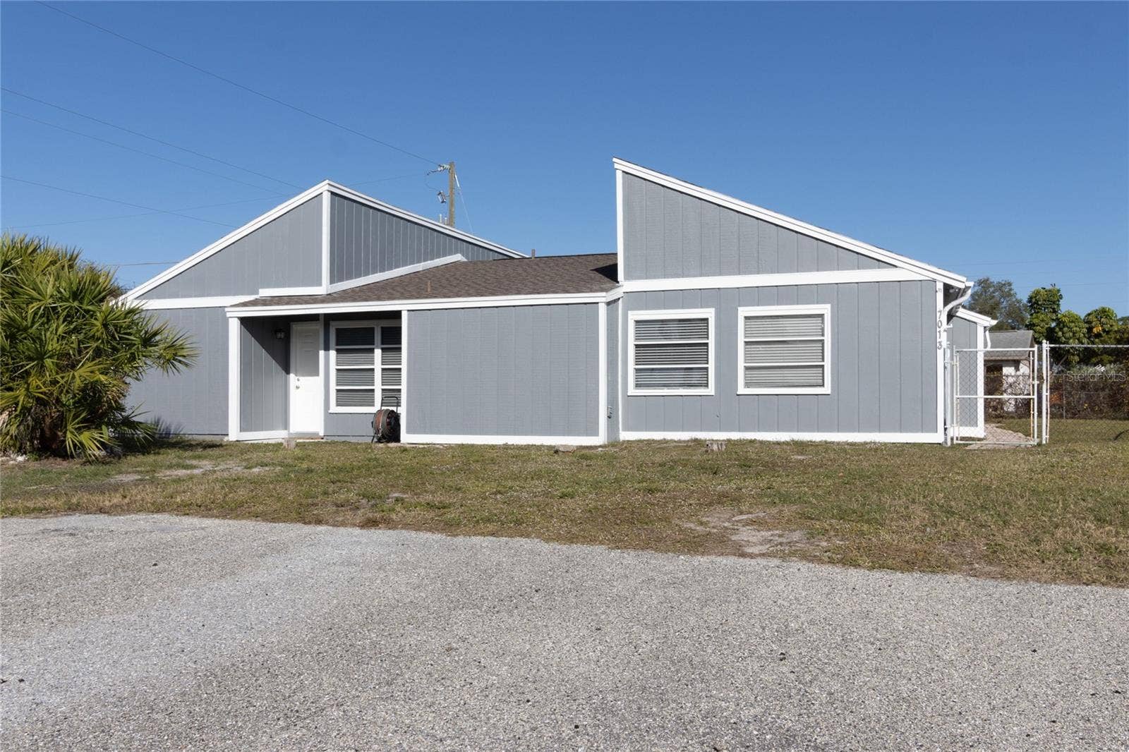 7013 BRENTFORD ROAD, Sarasota, FL 34241 7013 BRENTFORD ROAD, Sarasota, FL 34241