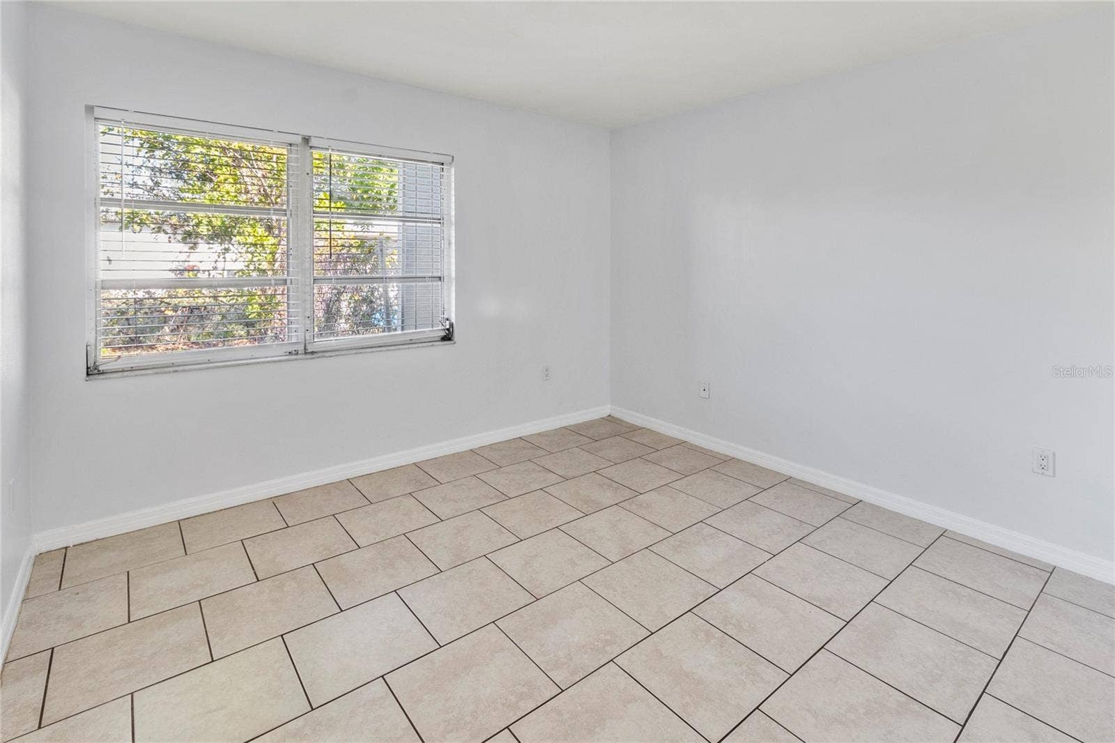7013 BRENTFORD ROAD, Sarasota, FL 34241 7013 BRENTFORD ROAD, Sarasota, FL 34241