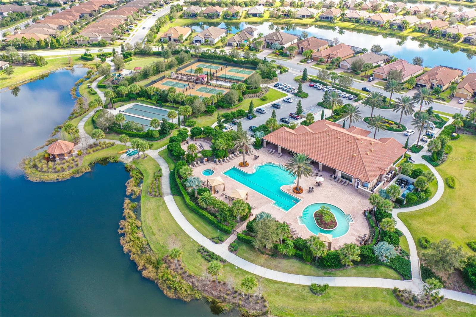 4740 BENITO COURT, Bradenton, FL 34211 4740 BENITO COURT, Bradenton, FL 34211