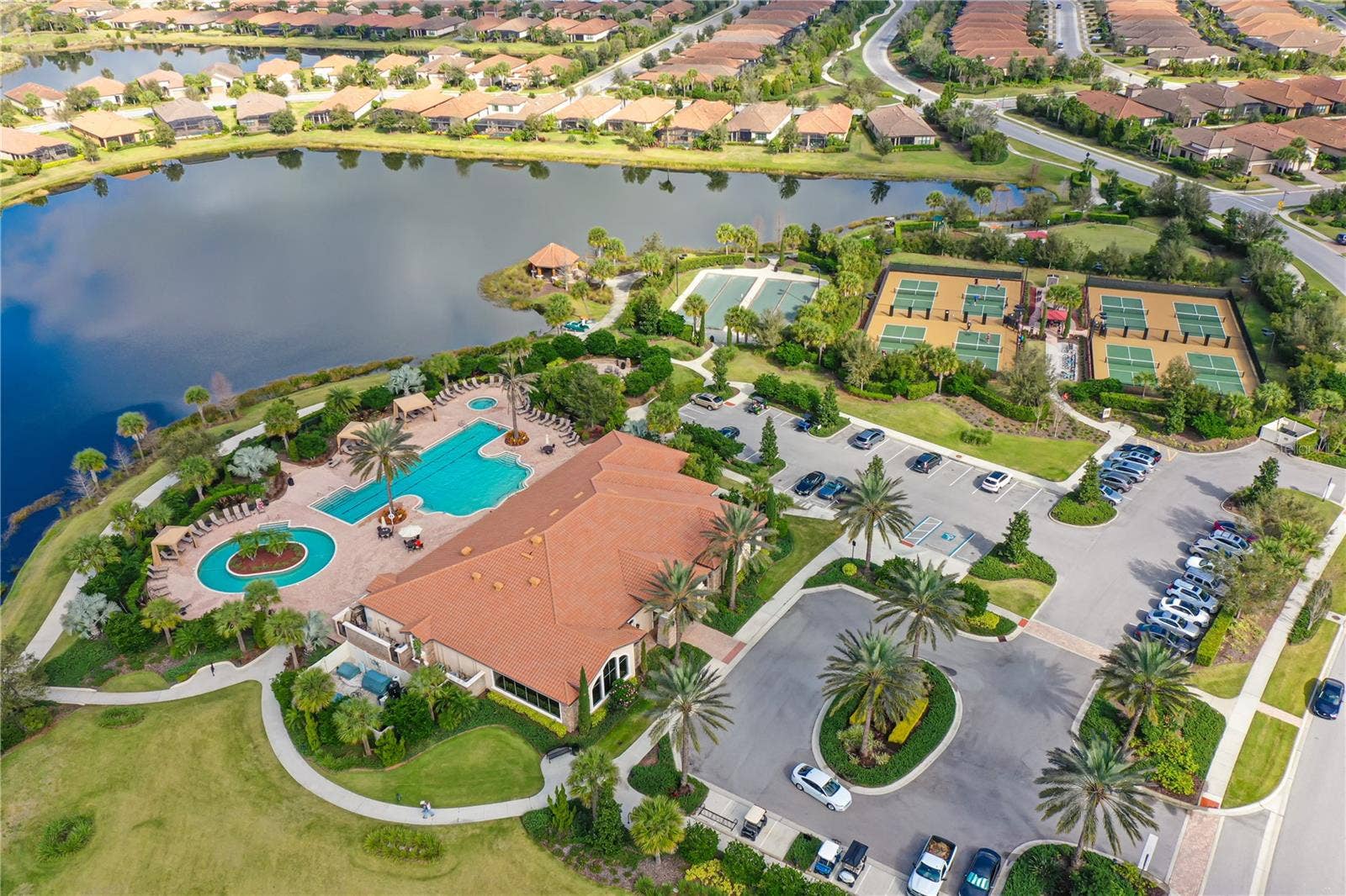 4740 BENITO COURT, Bradenton, FL 34211 4740 BENITO COURT, Bradenton, FL 34211