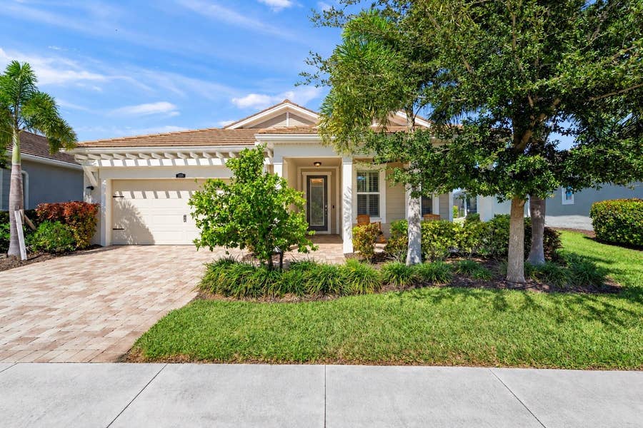 Property photo for 5890 LONG SHORE LOOP, Sarasota, FL