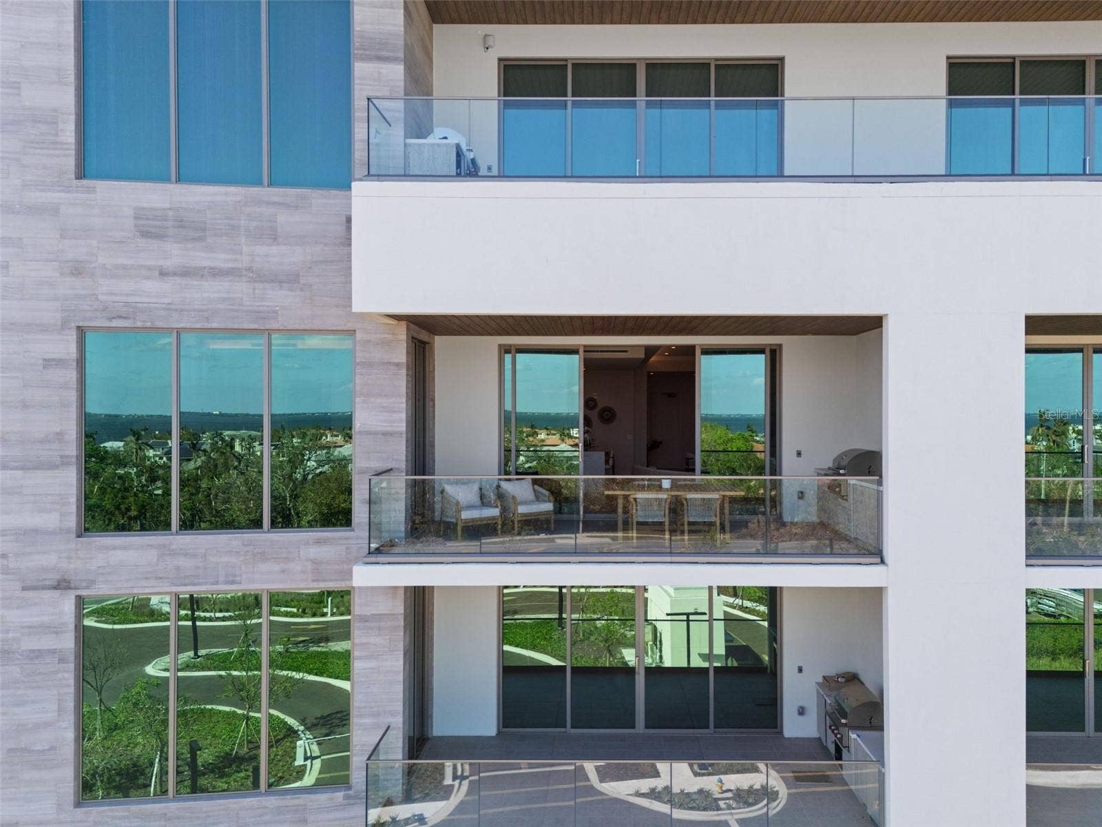 1591 GULF OF MEXICO DRIVE, #515, Longboat Key, FL 34228