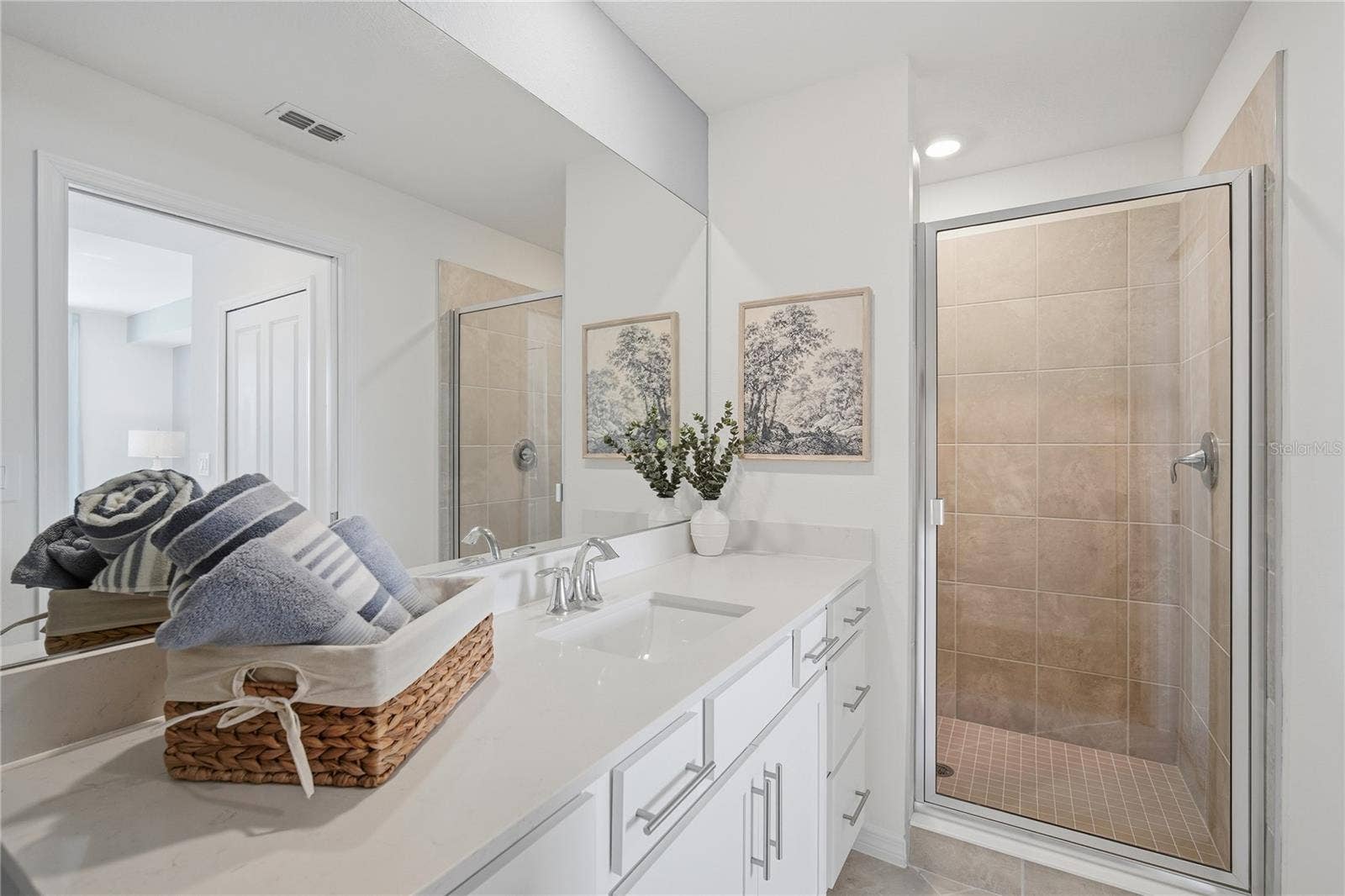 17660 OPAL SAND DRIVE, #204, Venice, FL 34293