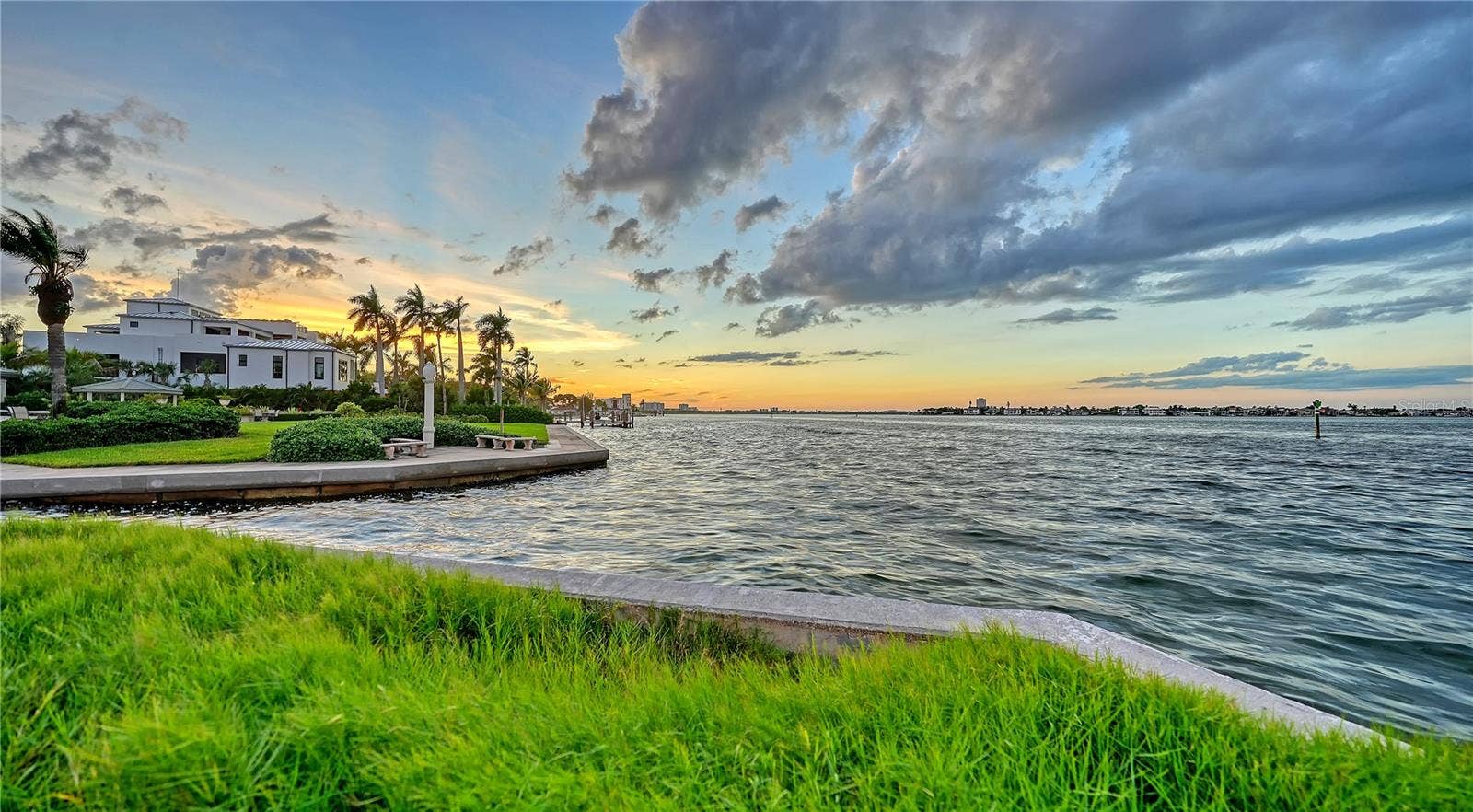 609 NORSOTA WAY, Sarasota, FL 34242 609 NORSOTA WAY, Sarasota, FL 34242