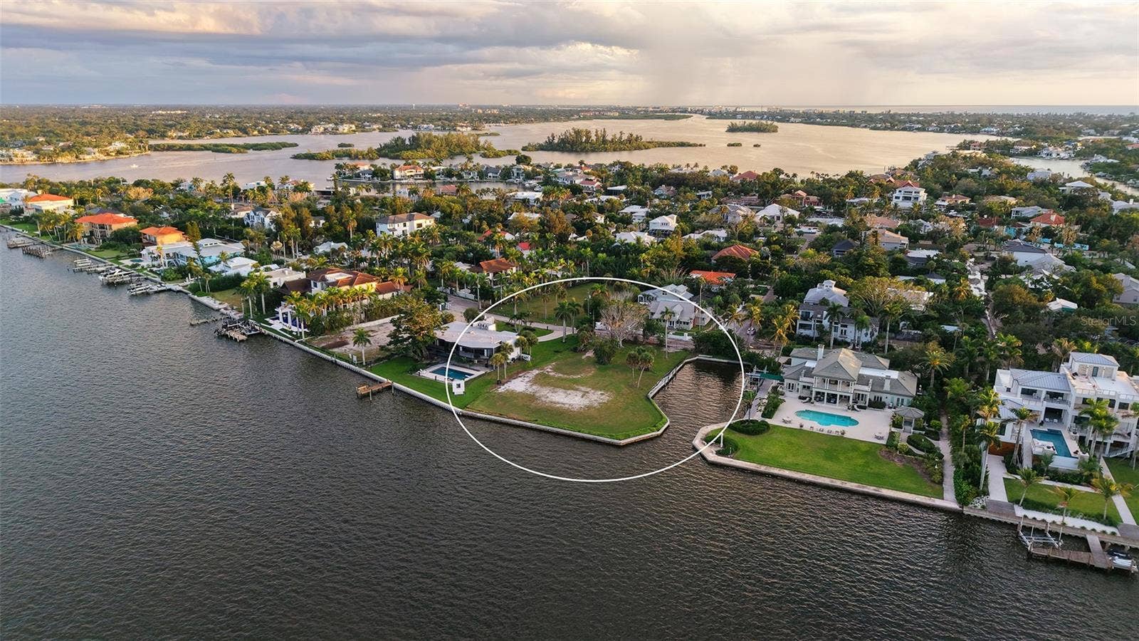 609 NORSOTA WAY, Sarasota, FL 34242 609 NORSOTA WAY, Sarasota, FL 34242