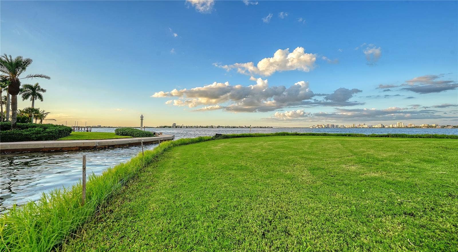 609 NORSOTA WAY, Sarasota, FL 34242 609 NORSOTA WAY, Sarasota, FL 34242