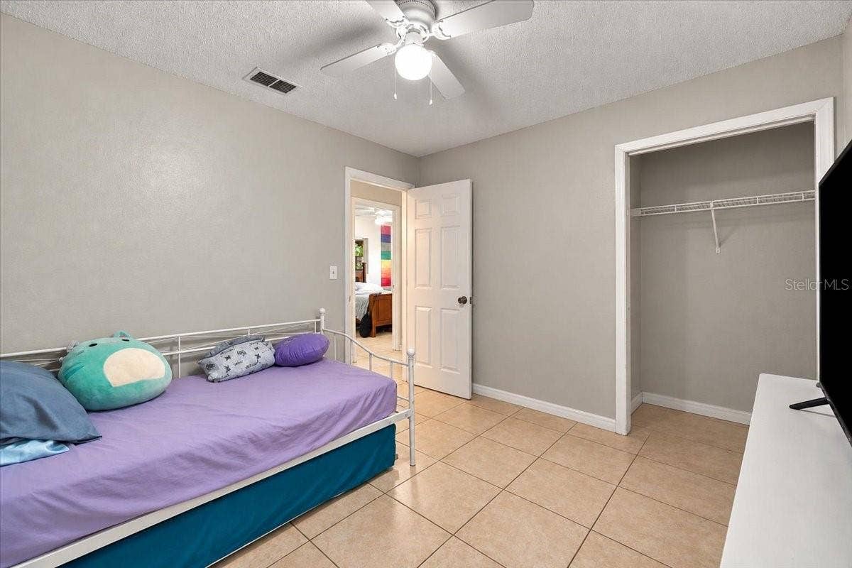 1096 CAREFREE COVE DRIVE, Winter Haven, FL 33881 1096 CAREFREE COVE DRIVE, Winter Haven, FL 33881