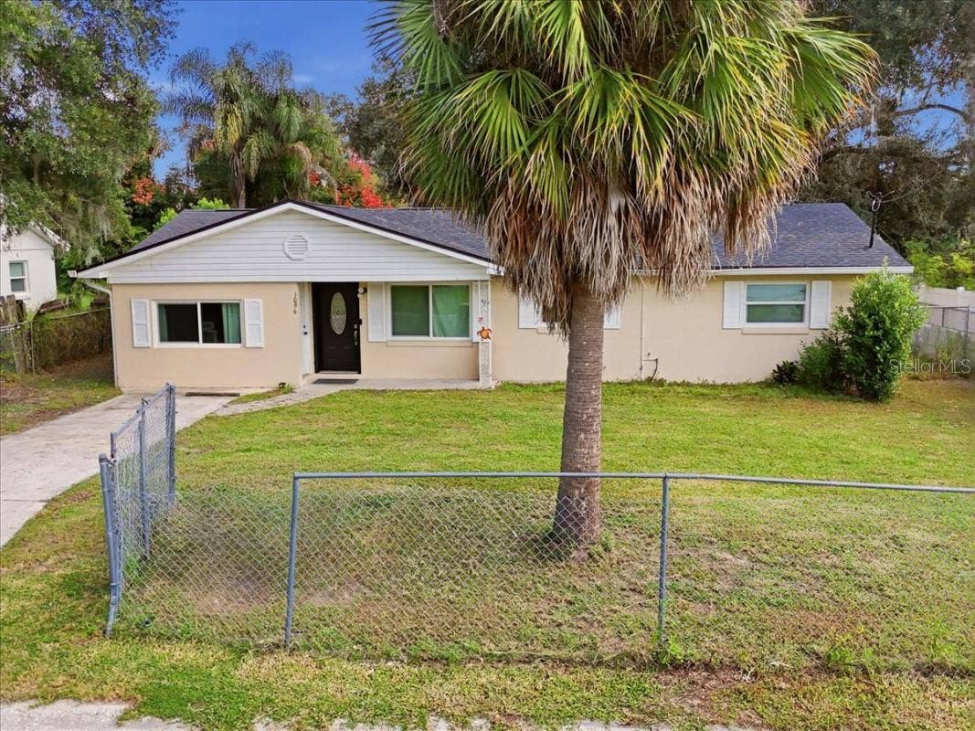 1096 CAREFREE COVE DRIVE, Winter Haven, FL 33881 1096 CAREFREE COVE DRIVE, Winter Haven, FL 33881