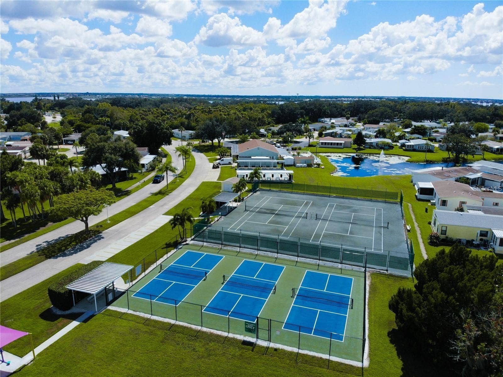 Tennis & Pickleball