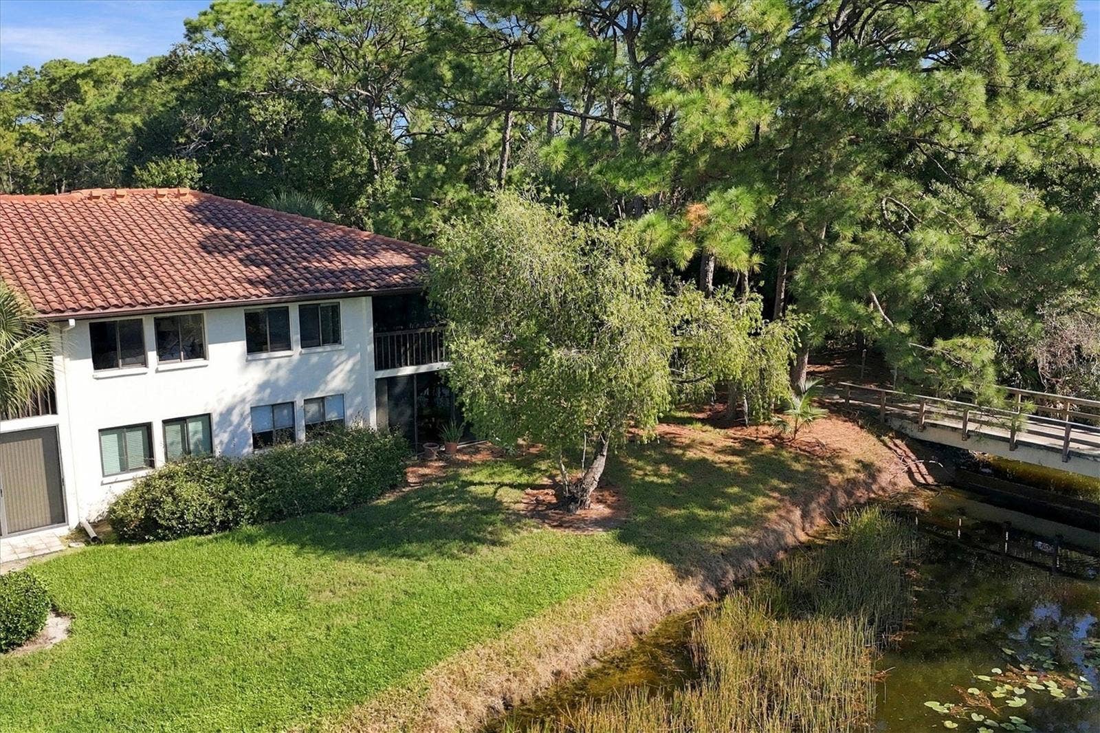 5246 LAKE VILLAGE DRIVE, #58, Sarasota, FL 34235 5246 LAKE VILLAGE DRIVE, #58, Sarasota, FL 34235