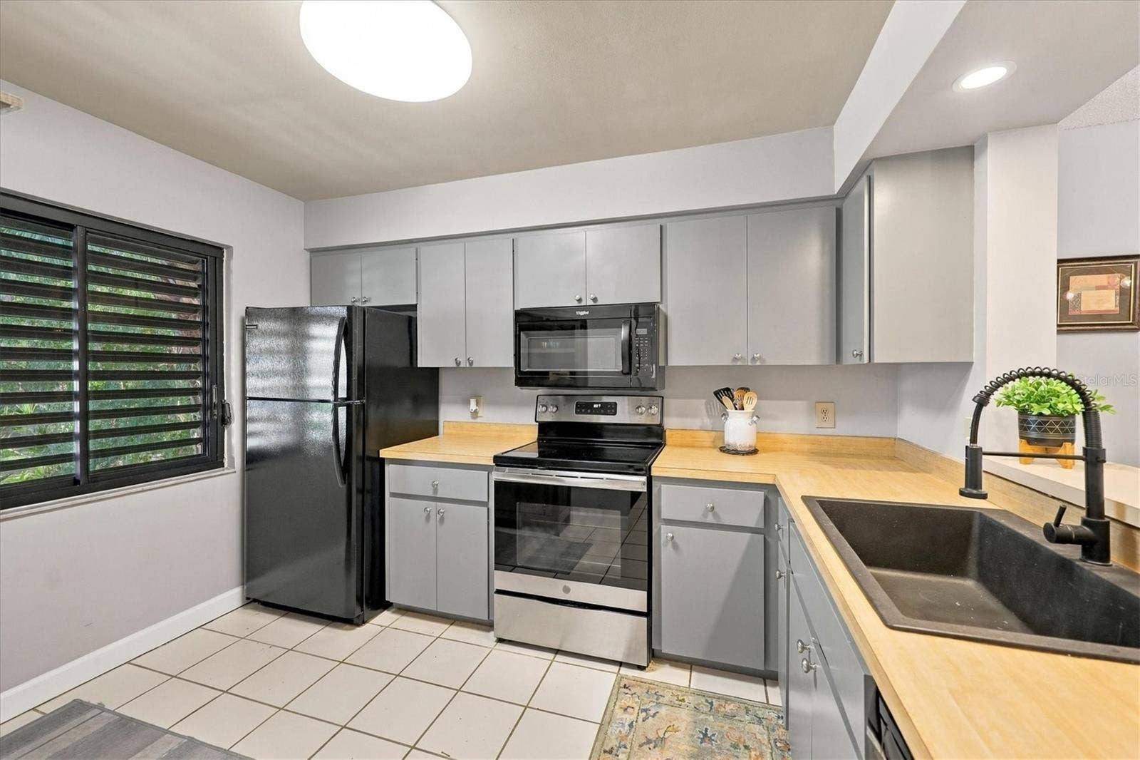 5246 LAKE VILLAGE DRIVE, #58, Sarasota, FL 34235 5246 LAKE VILLAGE DRIVE, #58, Sarasota, FL 34235