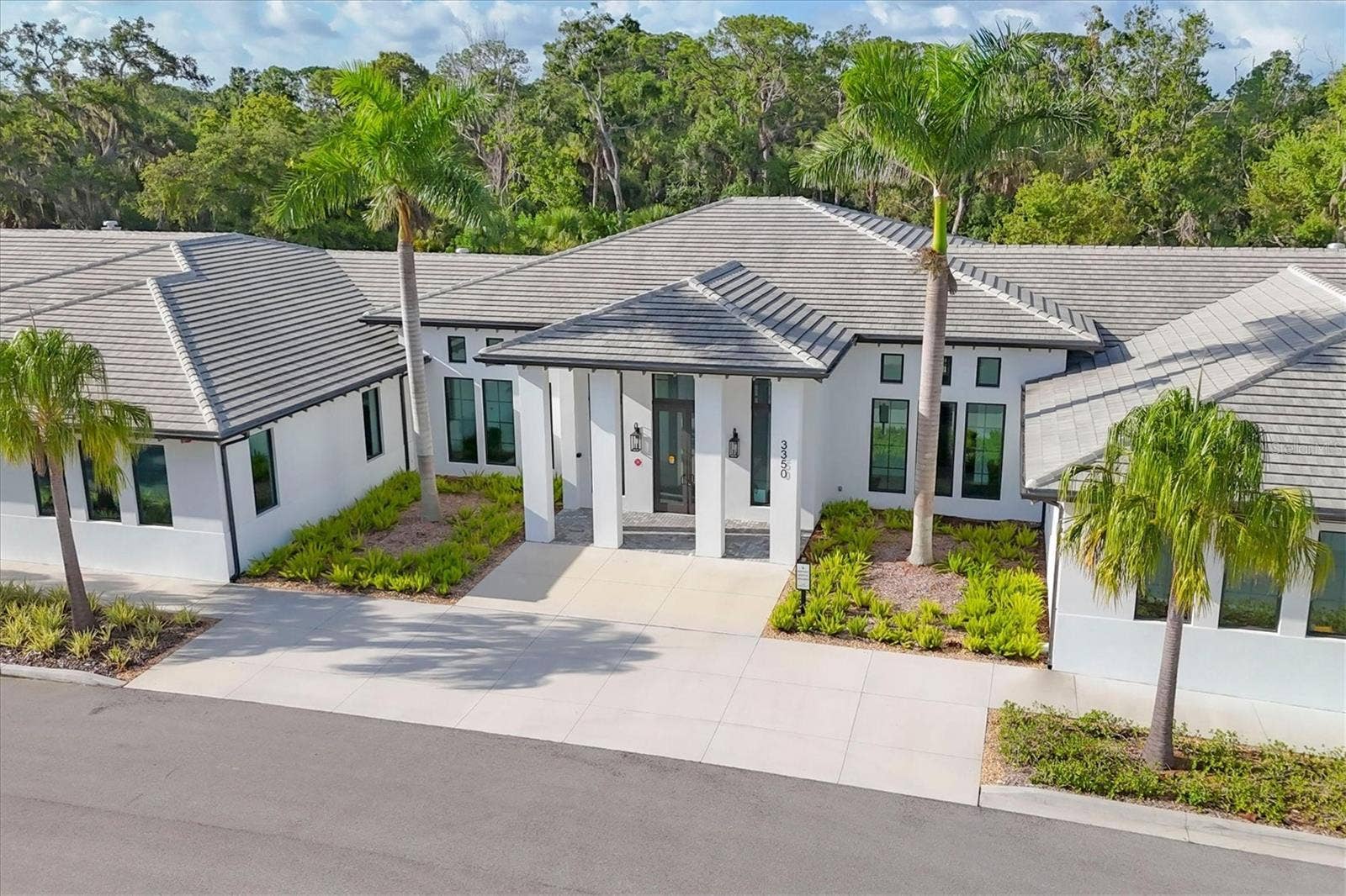 5246 LAKE VILLAGE DRIVE, #58, Sarasota, FL 34235 5246 LAKE VILLAGE DRIVE, #58, Sarasota, FL 34235