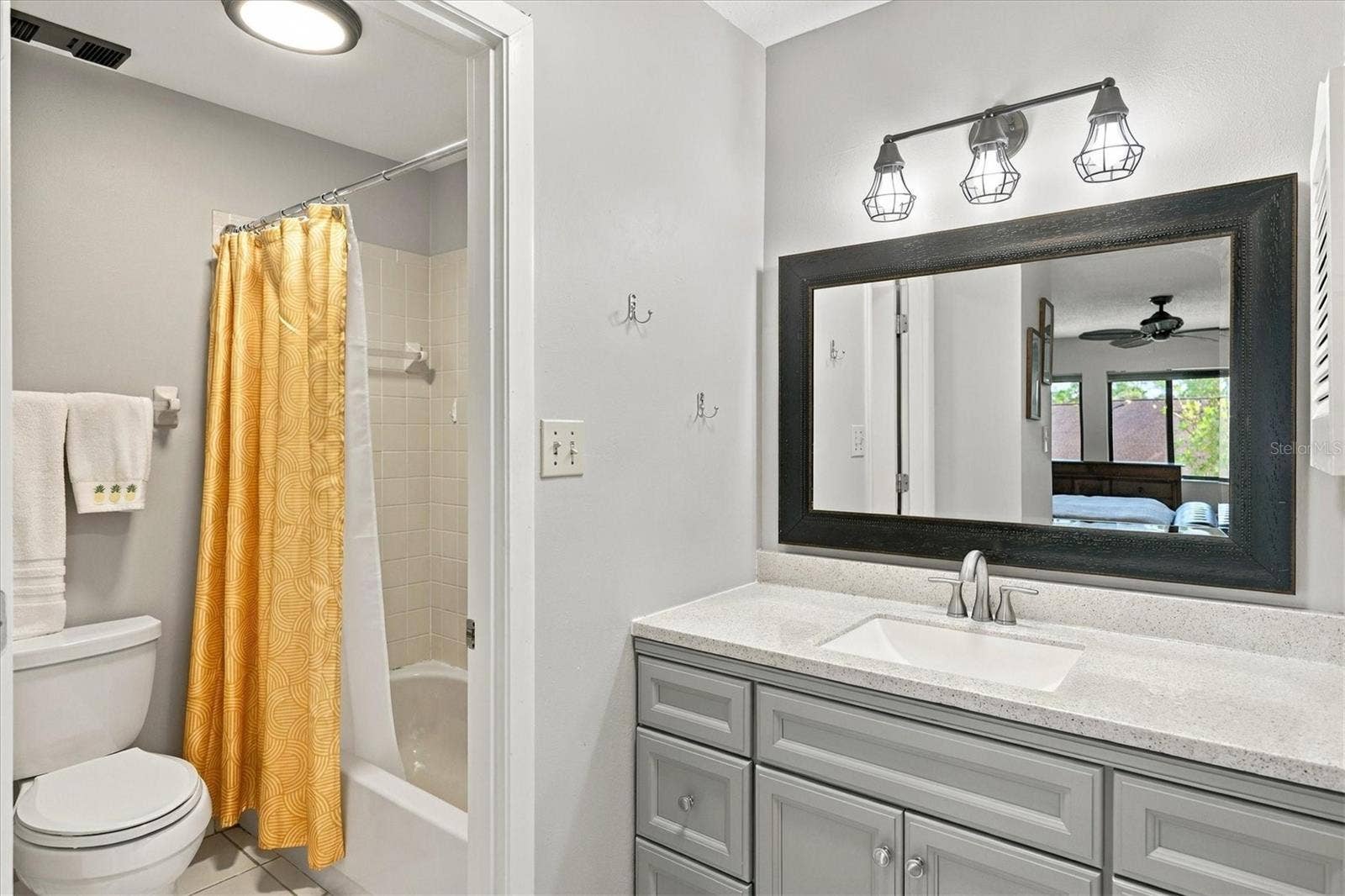 5246 LAKE VILLAGE DRIVE, #58, Sarasota, FL 34235 5246 LAKE VILLAGE DRIVE, #58, Sarasota, FL 34235