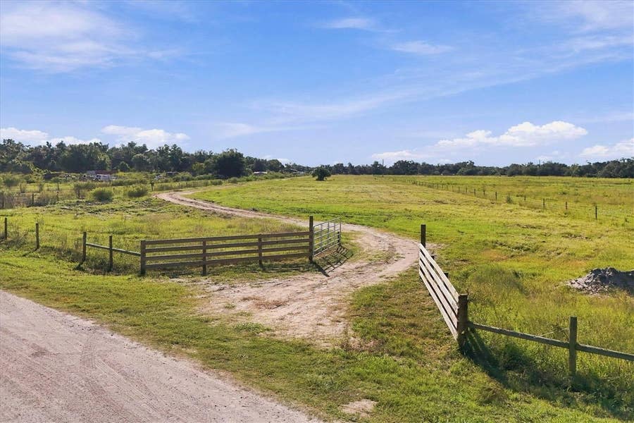 Property photo for 16418, Myakka City, FL
