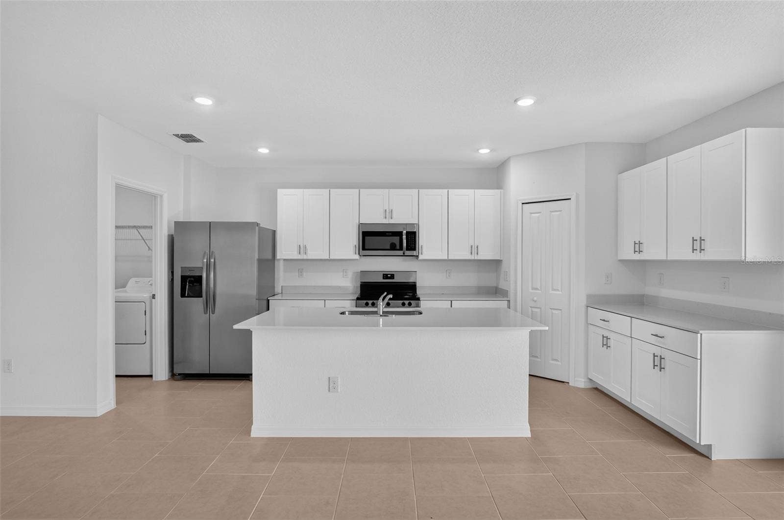 3616 AMBERSWEET CROSSING, Parrish, FL 34219 3616 AMBERSWEET CROSSING, Parrish, FL 34219