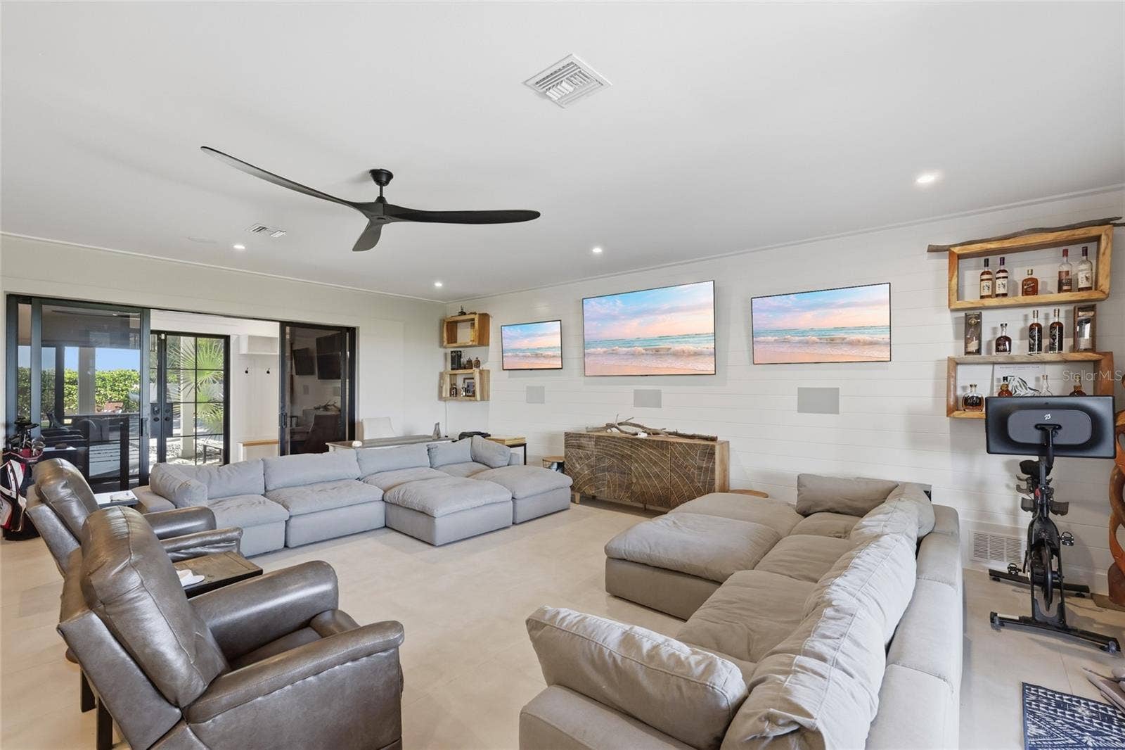 1707 PALMA SOLA BOULEVARD, Bradenton, FL 34209 1707 PALMA SOLA BOULEVARD, Bradenton, FL 34209