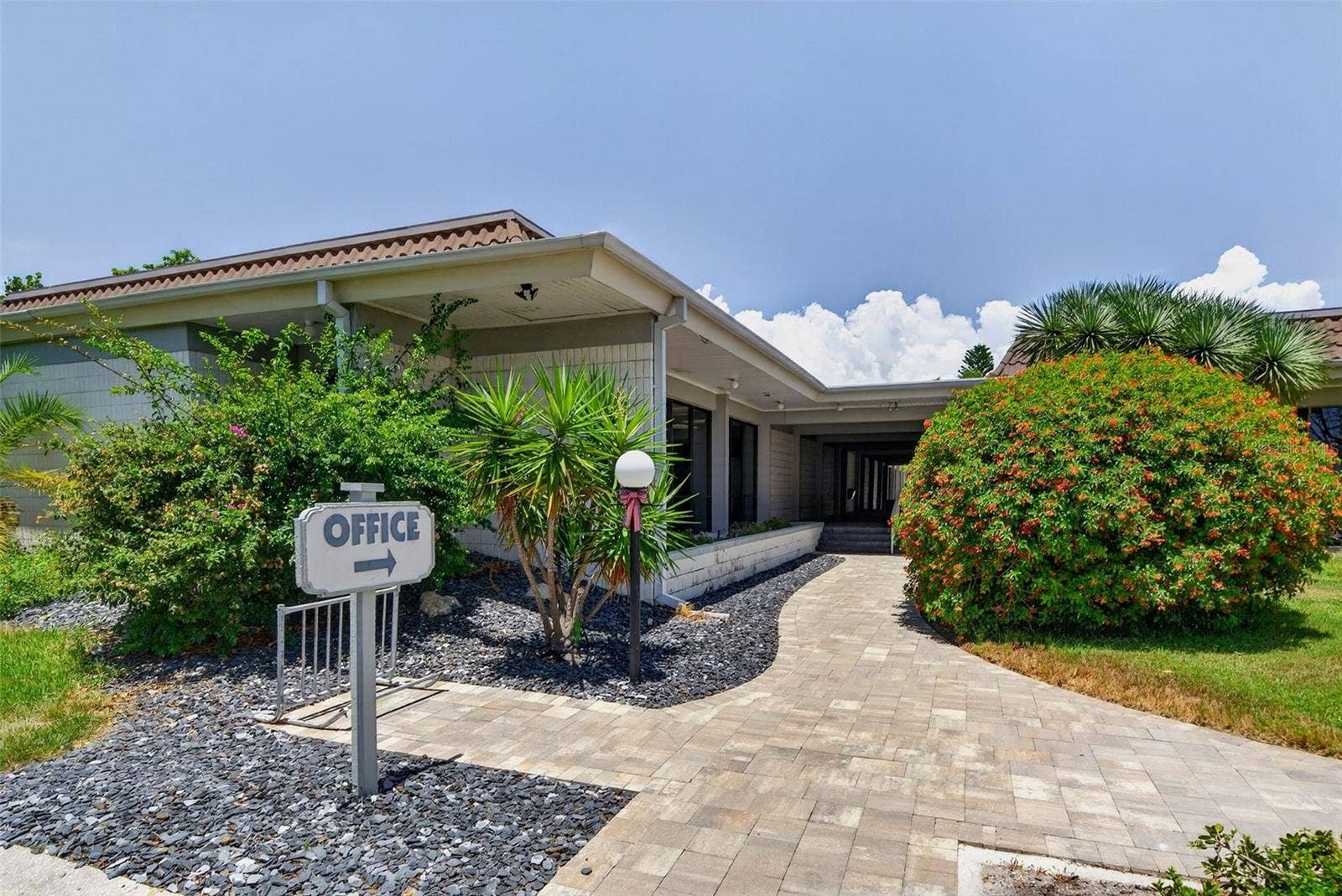 4330 FALMOUTH DRIVE, #107, Longboat Key, FL 34228
