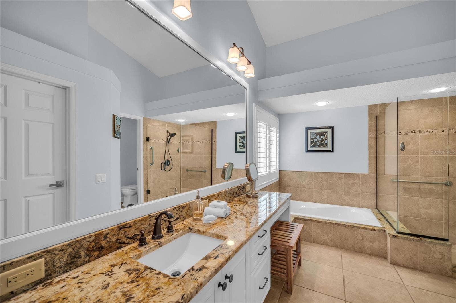 8722 54TH AVENUE E, Bradenton, FL 34211