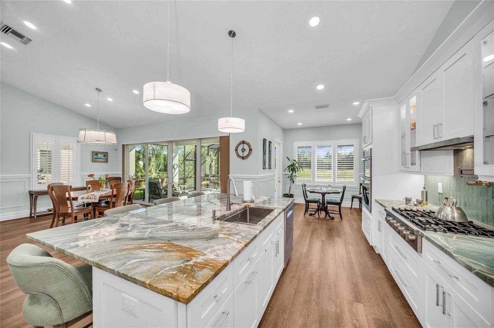 8722 54TH AVENUE E, Bradenton, FL 34211
