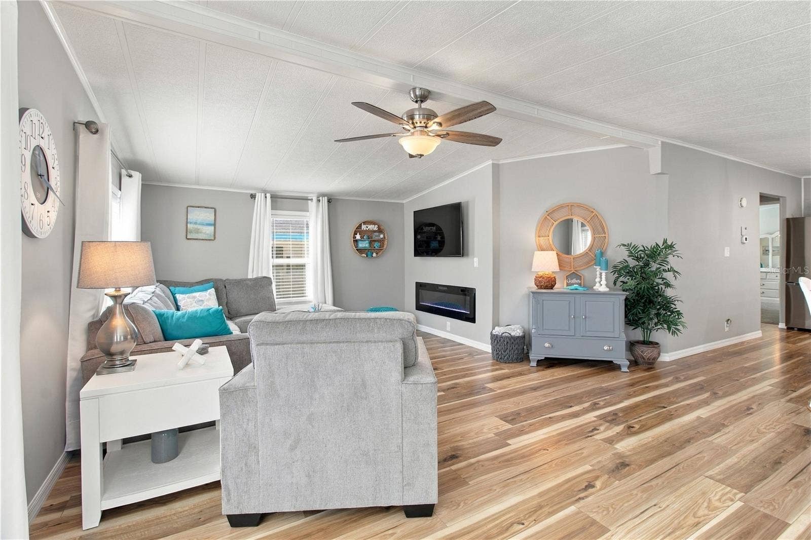 105 MEADOW CIRCLE, Ellenton, FL 34222 105 MEADOW CIRCLE, Ellenton, FL 34222