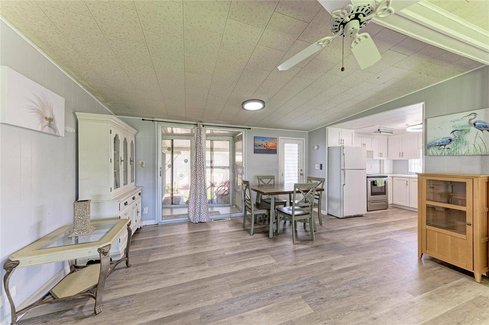 4924 OAKLAND HILLS AVENUE, Sarasota, FL 34234 4924 OAKLAND HILLS AVENUE, Sarasota, FL 34234