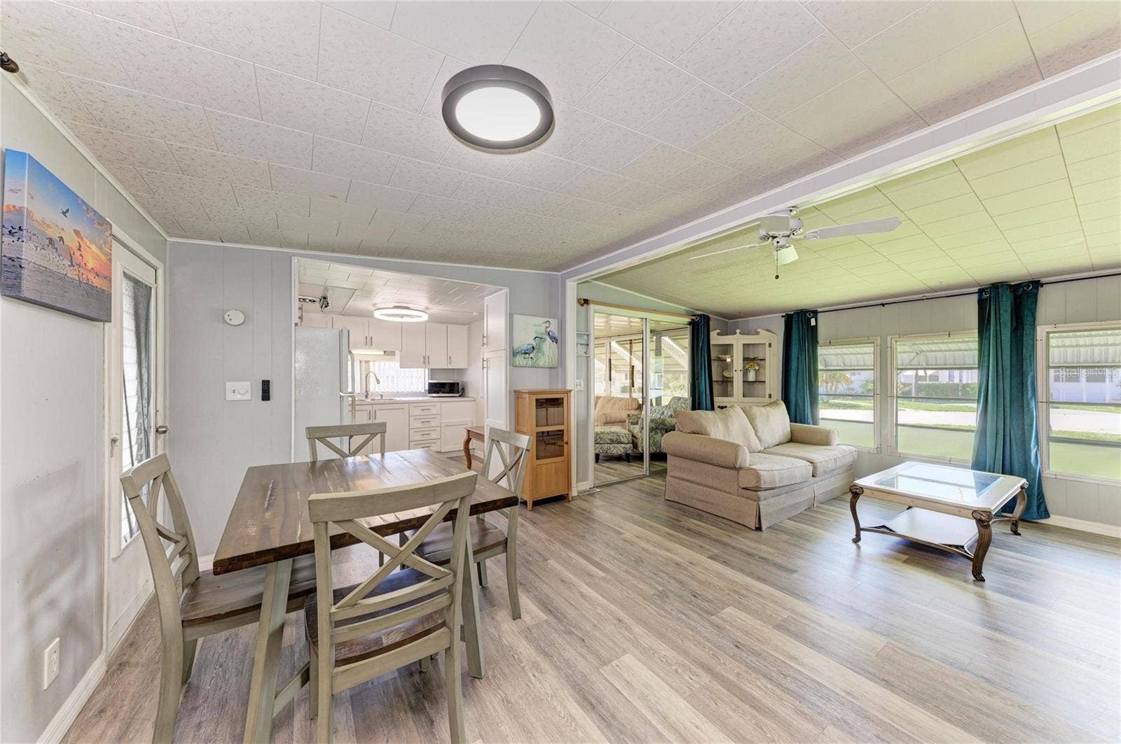 4924 OAKLAND HILLS AVENUE, Sarasota, FL 34234 4924 OAKLAND HILLS AVENUE, Sarasota, FL 34234