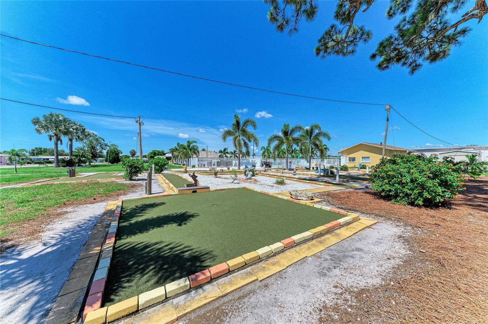 4924 OAKLAND HILLS AVENUE, Sarasota, FL 34234 4924 OAKLAND HILLS AVENUE, Sarasota, FL 34234