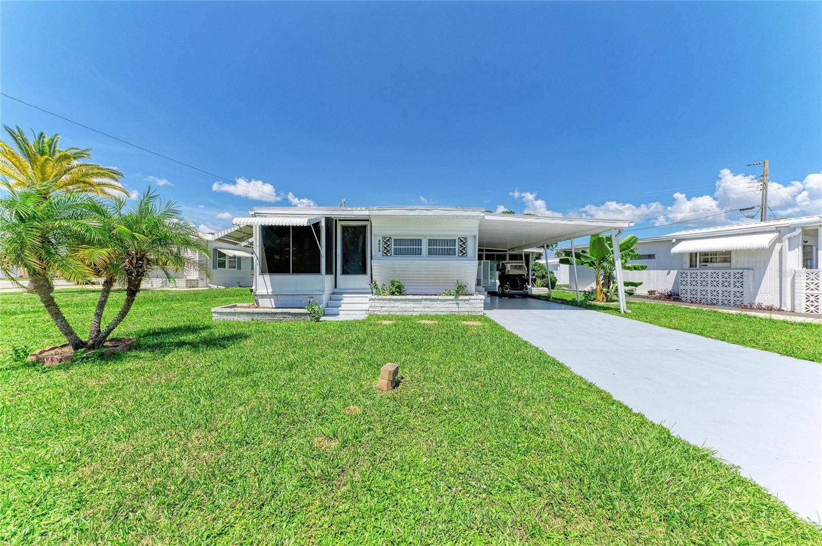 4924 OAKLAND HILLS AVENUE, Sarasota, FL 34234 4924 OAKLAND HILLS AVENUE, Sarasota, FL 34234