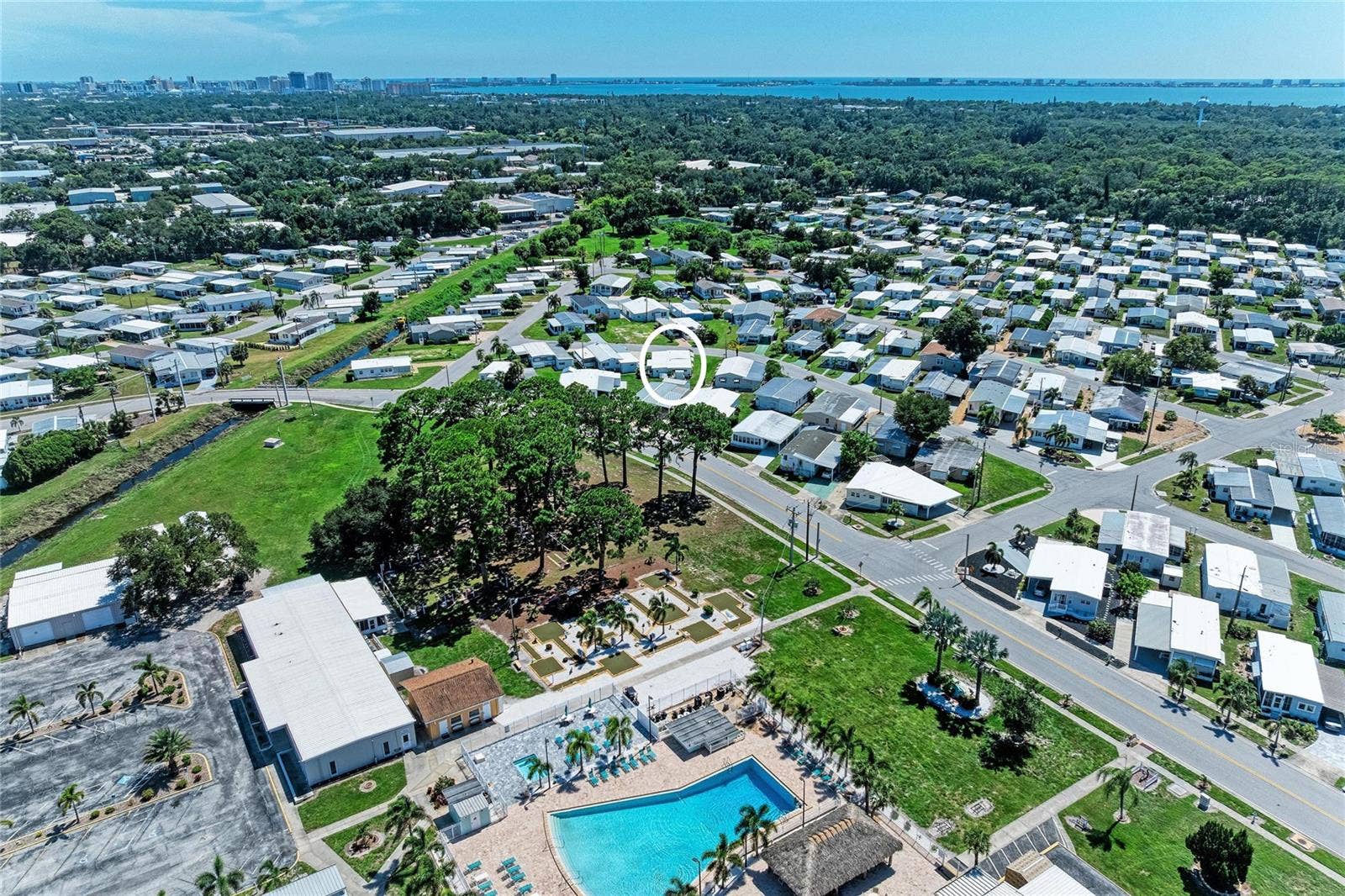 4924 OAKLAND HILLS AVENUE, Sarasota, FL 34234 4924 OAKLAND HILLS AVENUE, Sarasota, FL 34234
