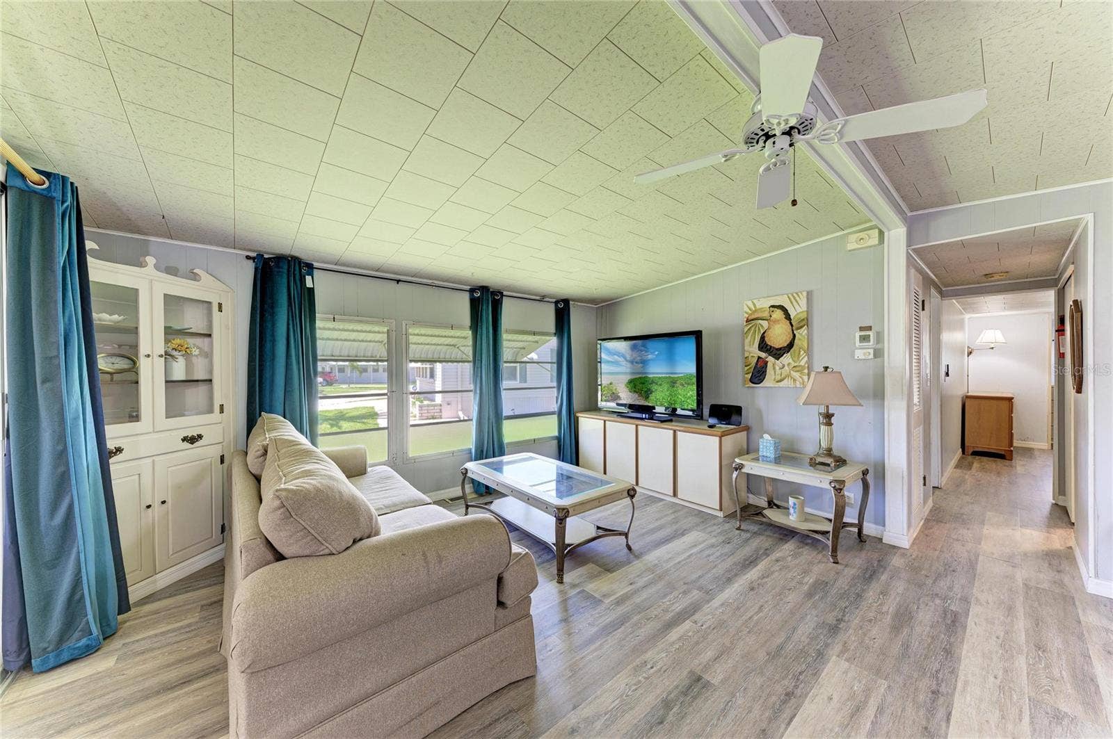4924 OAKLAND HILLS AVENUE, Sarasota, FL 34234 4924 OAKLAND HILLS AVENUE, Sarasota, FL 34234