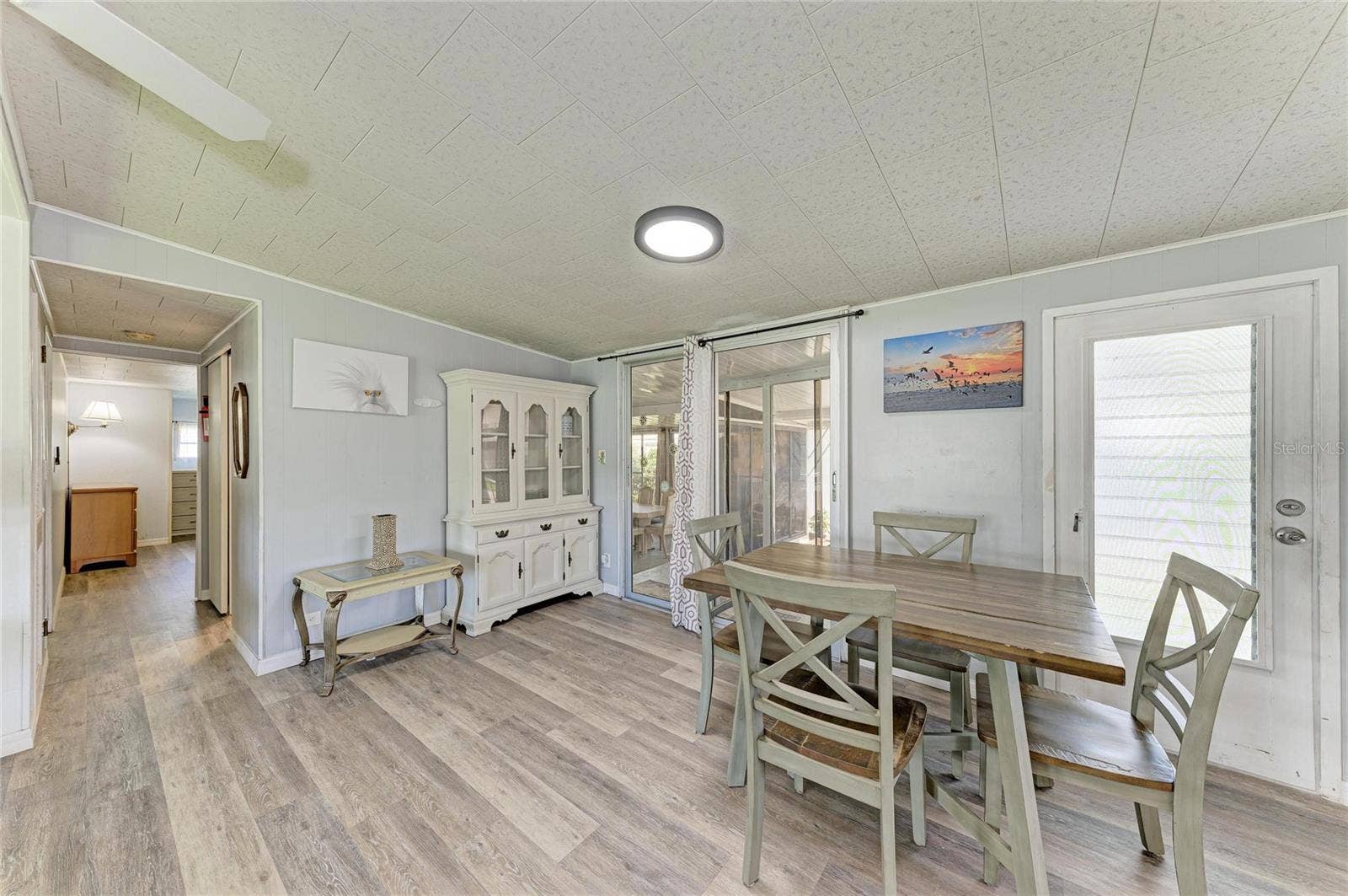 4924 OAKLAND HILLS AVENUE, Sarasota, FL 34234 4924 OAKLAND HILLS AVENUE, Sarasota, FL 34234