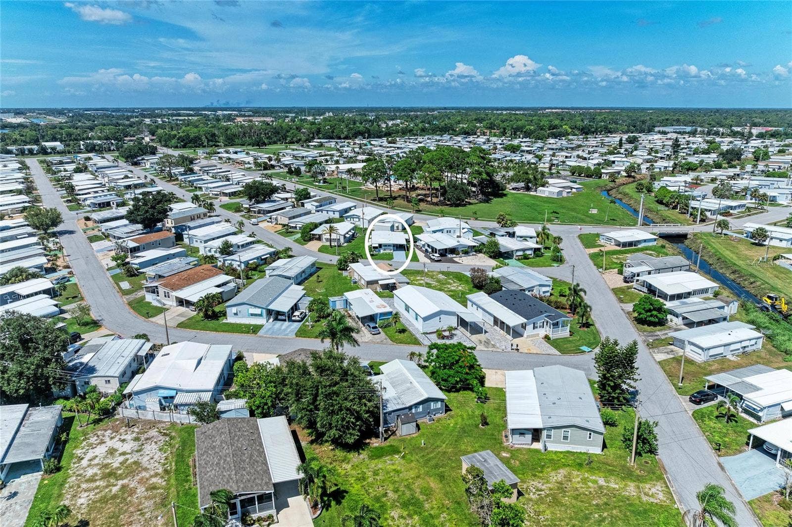 4924 OAKLAND HILLS AVENUE, Sarasota, FL 34234 4924 OAKLAND HILLS AVENUE, Sarasota, FL 34234