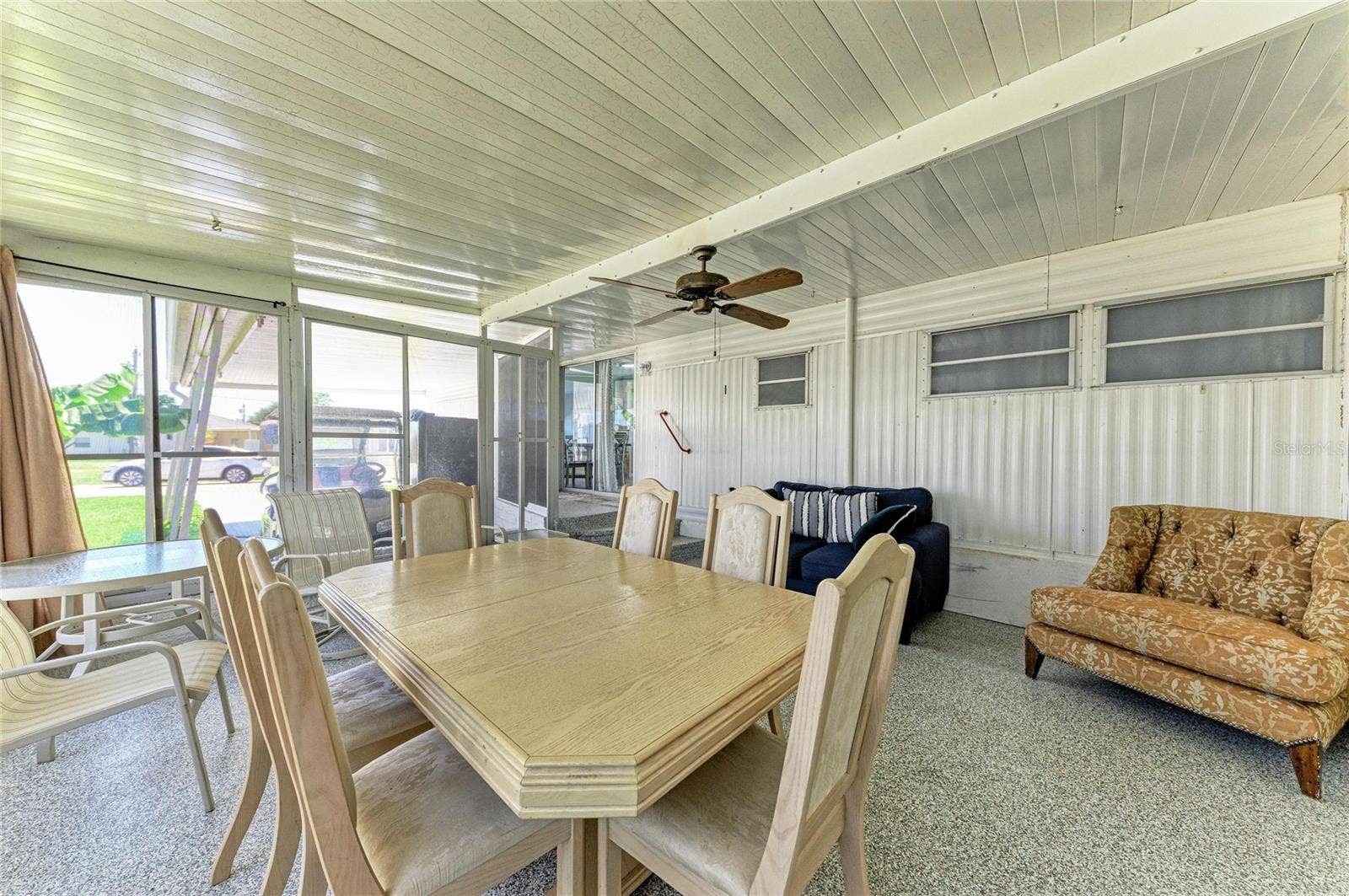 4924 OAKLAND HILLS AVENUE, Sarasota, FL 34234 4924 OAKLAND HILLS AVENUE, Sarasota, FL 34234