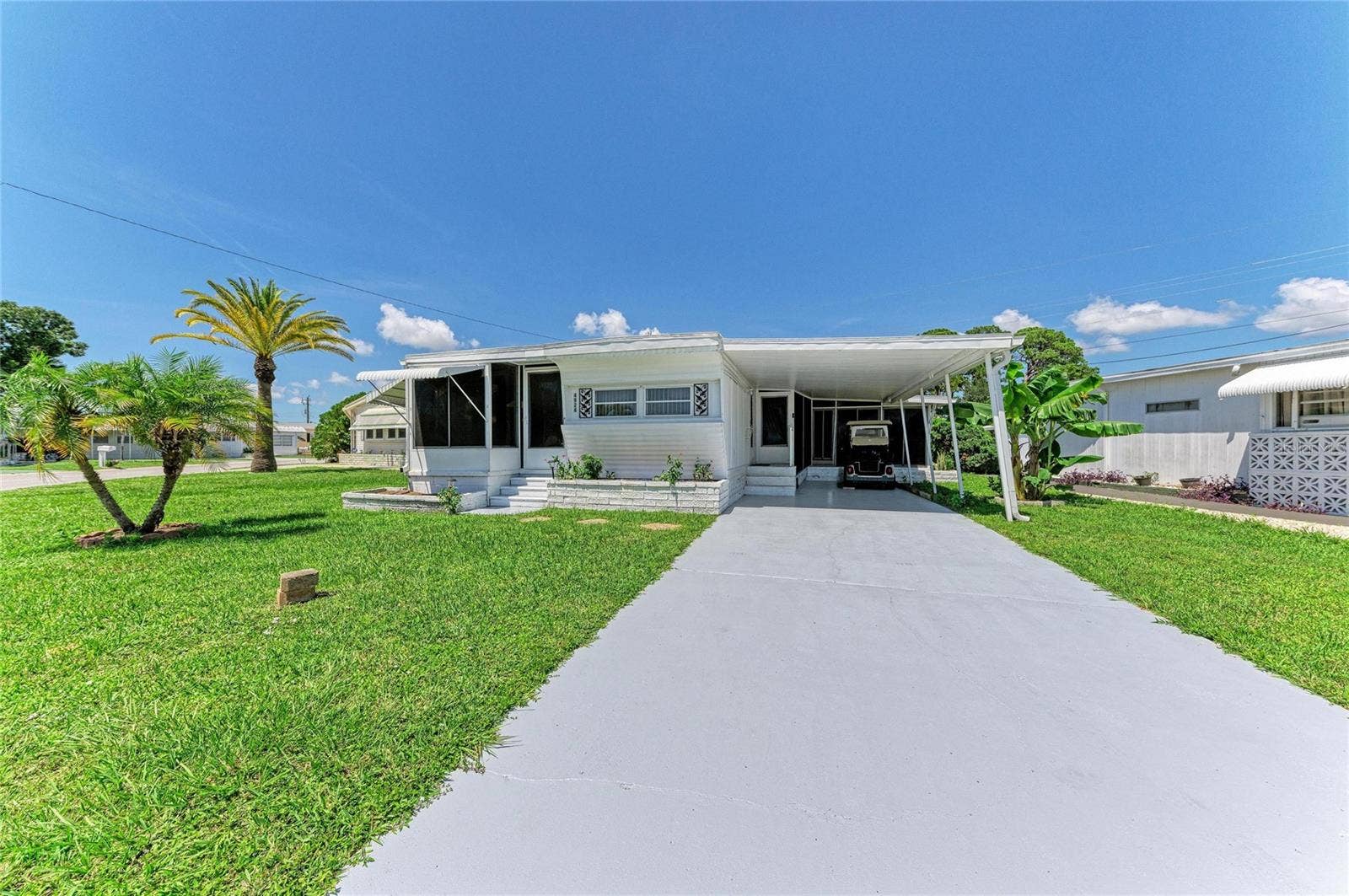 4924 OAKLAND HILLS AVENUE, Sarasota, FL 34234 4924 OAKLAND HILLS AVENUE, Sarasota, FL 34234