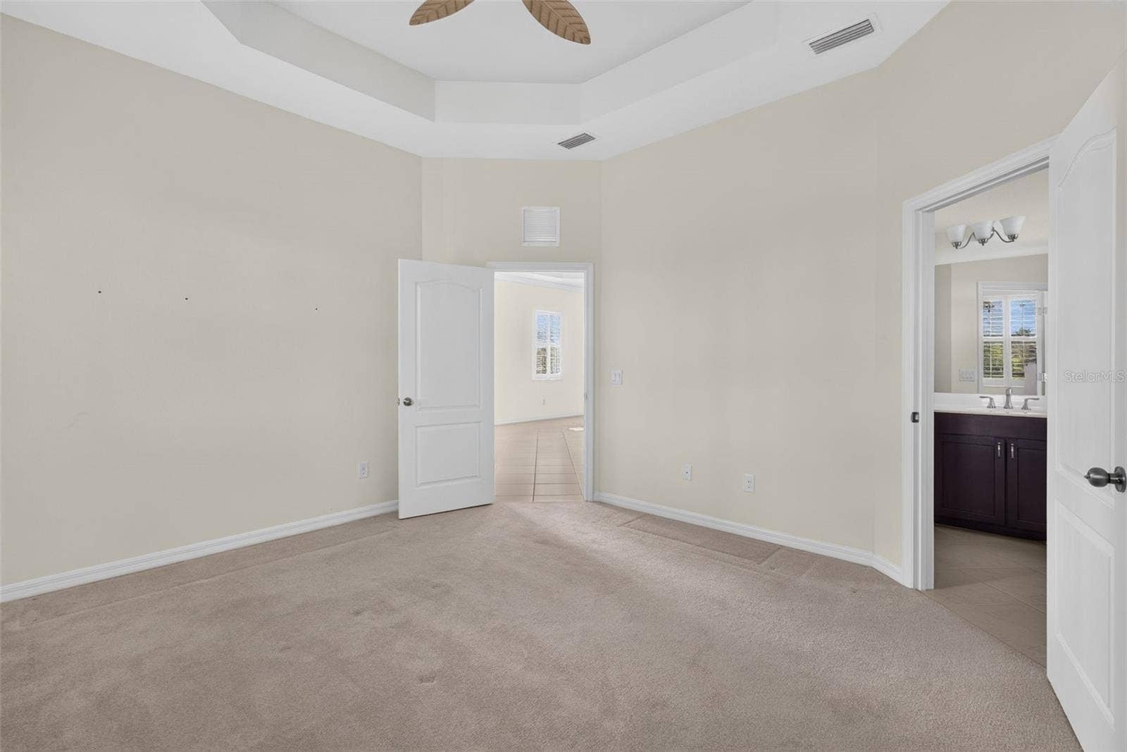 7159 WESTHILL COURT, Lakewood Ranch, FL 34202