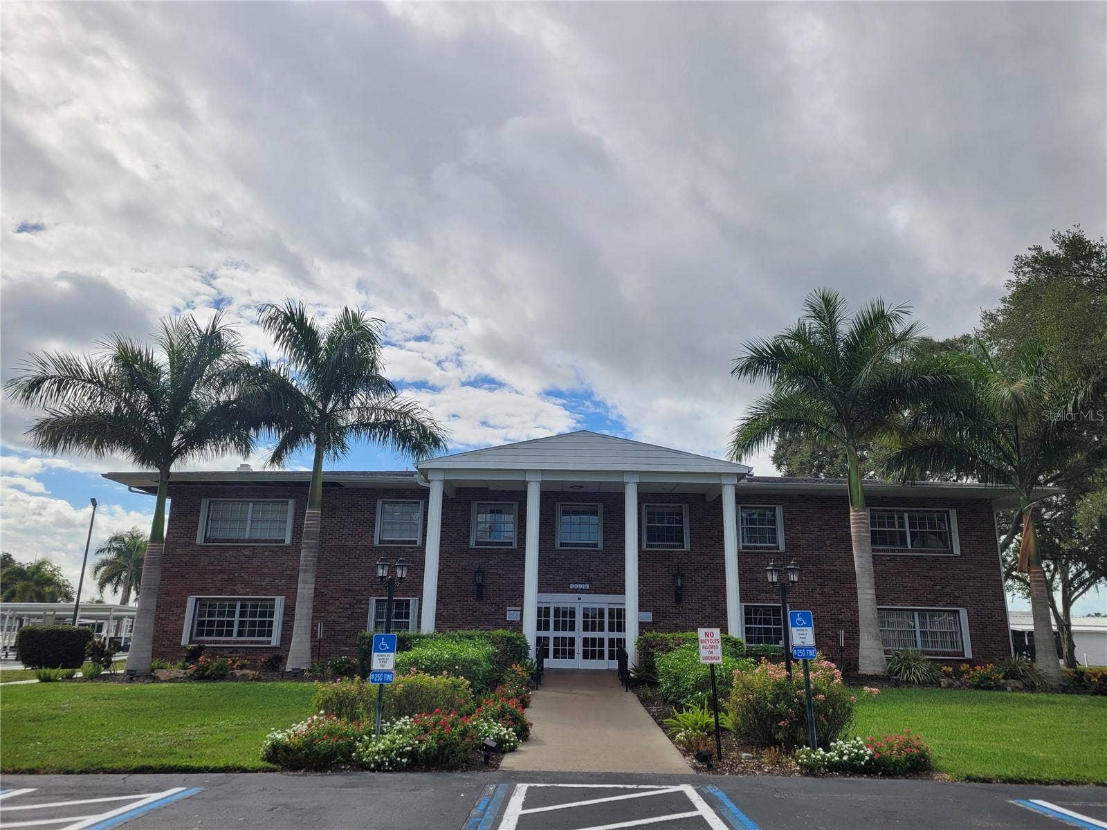 3218 SUMAC TERRACE, Sarasota, FL 34237