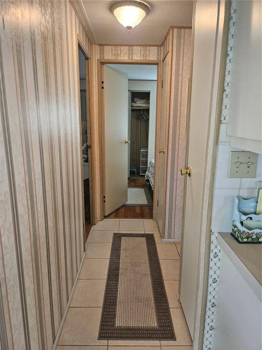 3218 SUMAC TERRACE, Sarasota, FL 34237