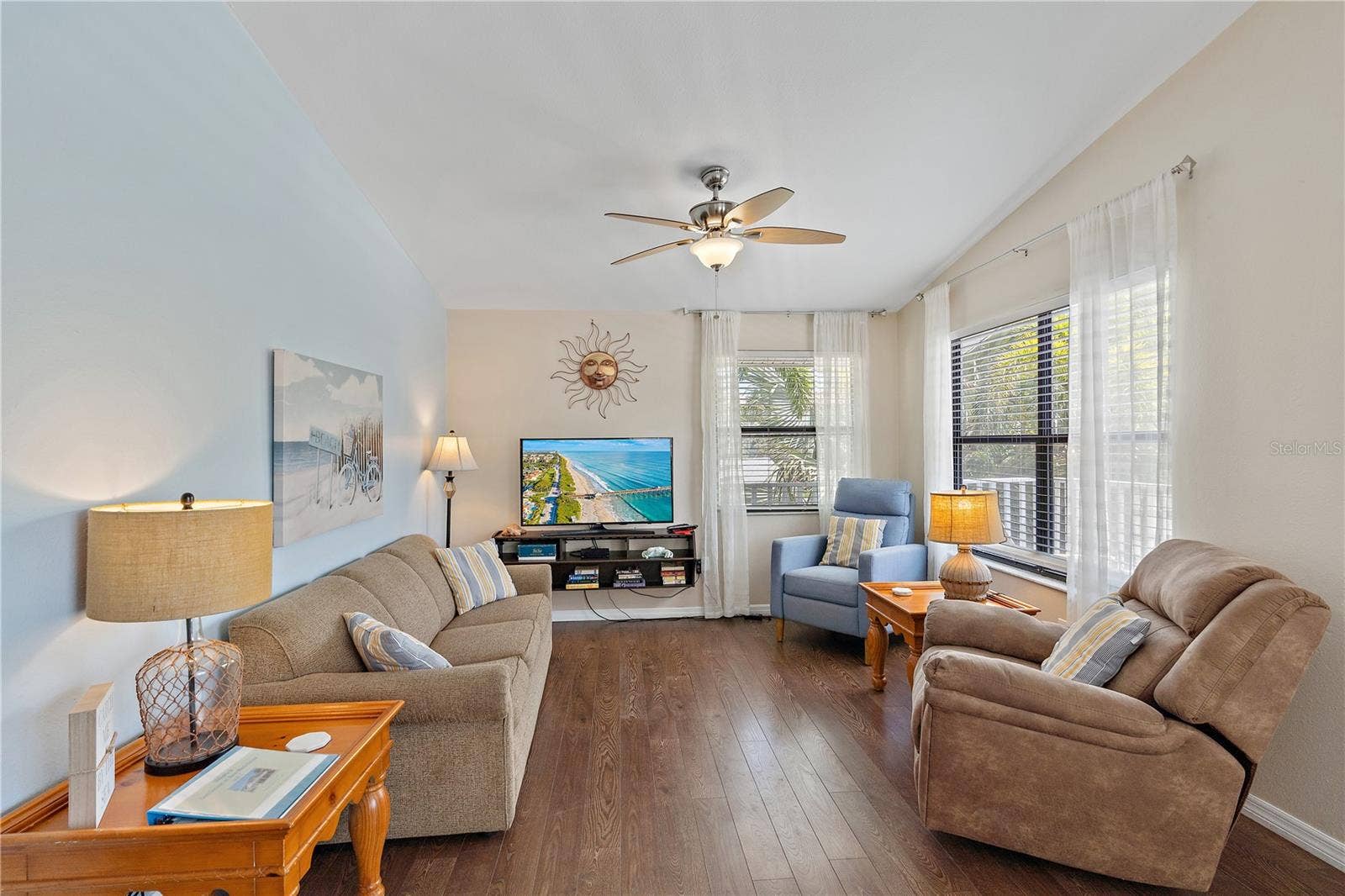 4104 4TH AVENUE, #3, Holmes Beach, FL 34217 Unit 2