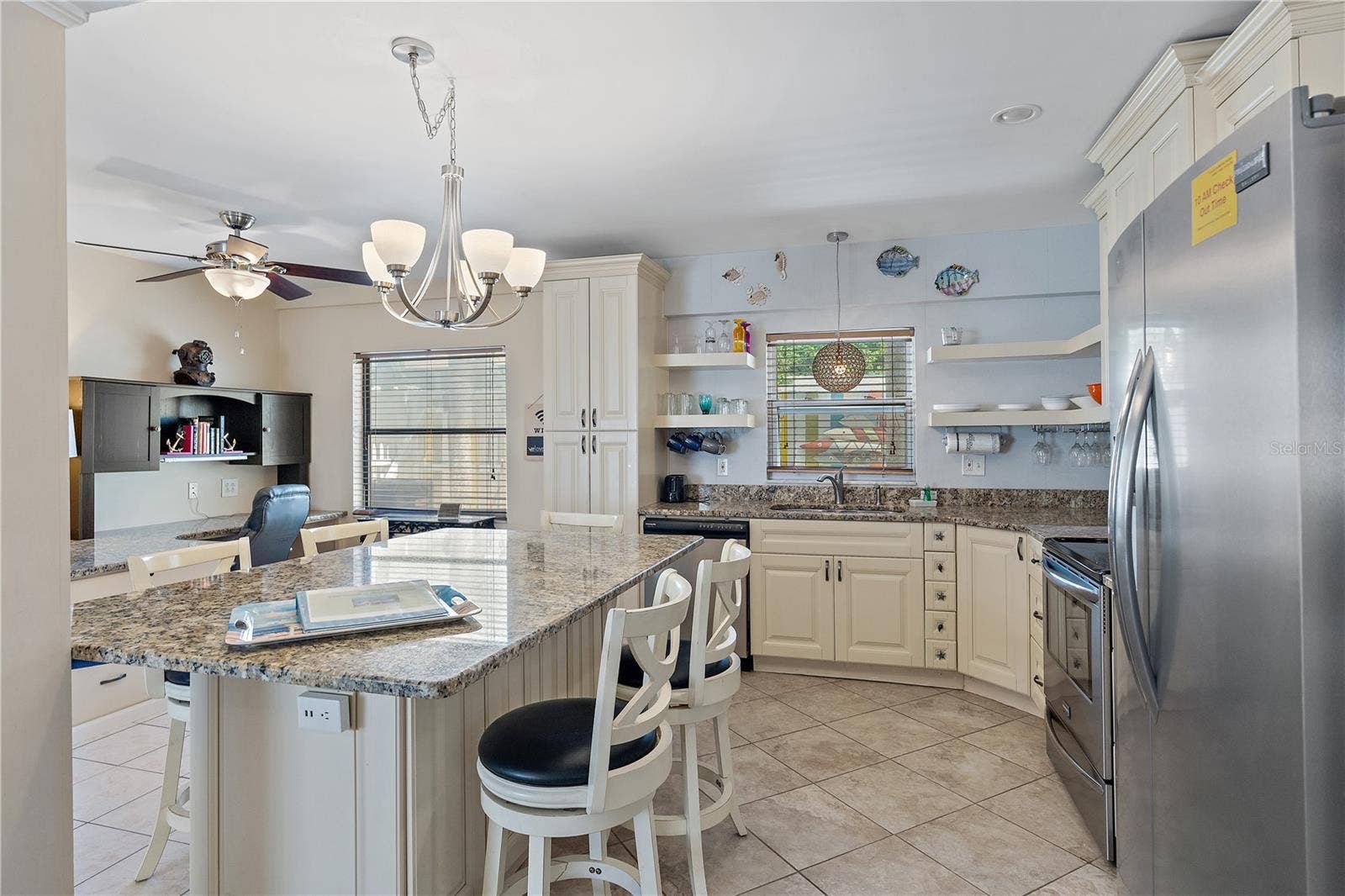4104 4TH AVENUE, #3, Holmes Beach, FL 34217 Unit 3