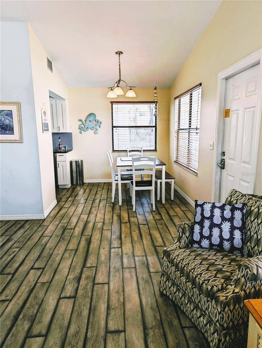 4104 4TH AVENUE, #3, Holmes Beach, FL 34217 Unit 1