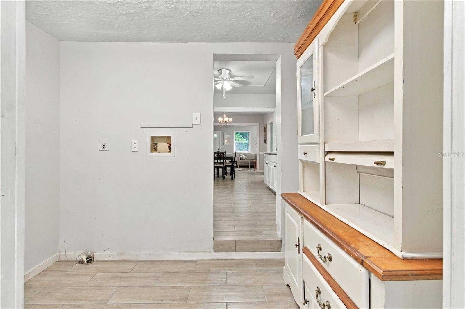 2115 55TH AVENUE E, Bradenton, FL 34203 2115 55TH AVENUE E, Bradenton, FL 34203