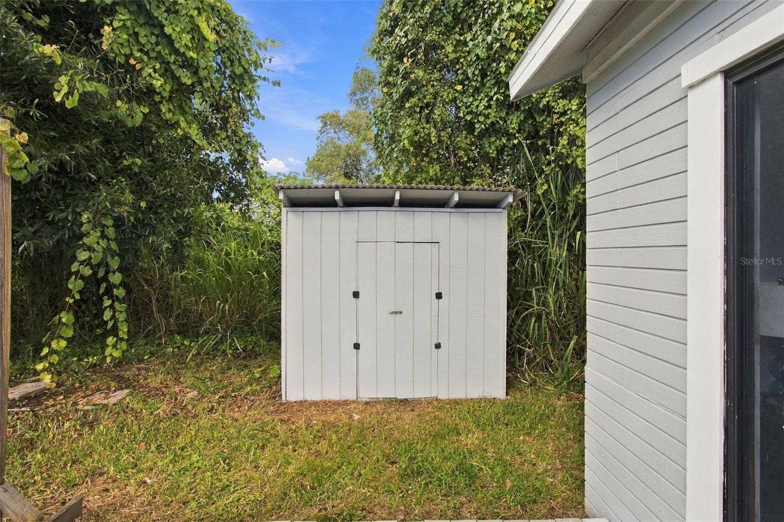 2115 55TH AVENUE E, Bradenton, FL 34203 2115 55TH AVENUE E, Bradenton, FL 34203