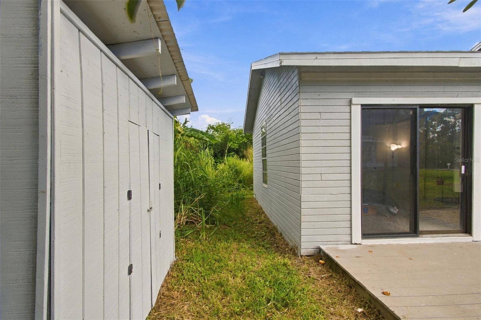 2115 55TH AVENUE E, Bradenton, FL 34203 2115 55TH AVENUE E, Bradenton, FL 34203