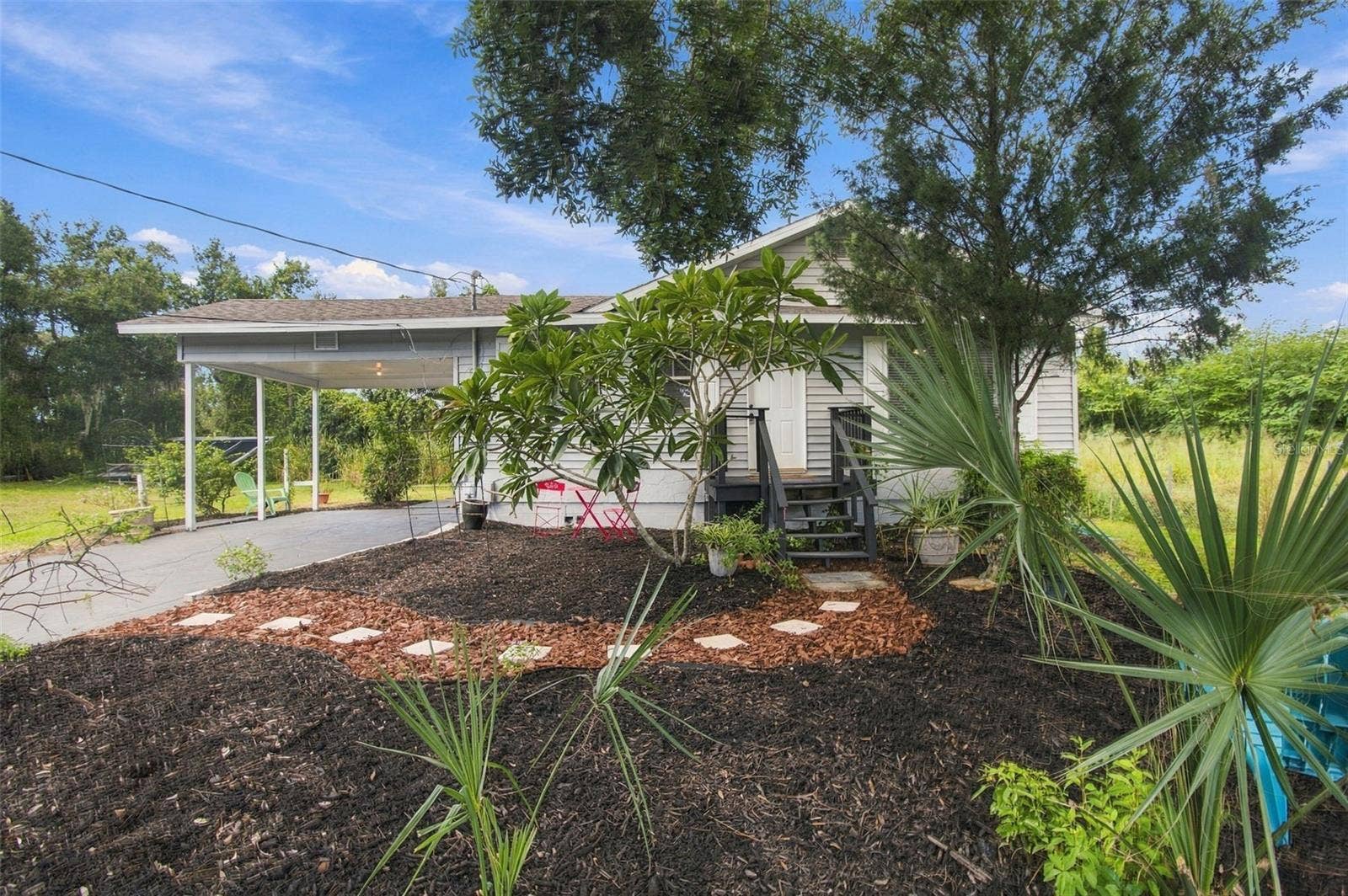 2115 55TH AVENUE E, Bradenton, FL 34203 2115 55TH AVENUE E, Bradenton, FL 34203