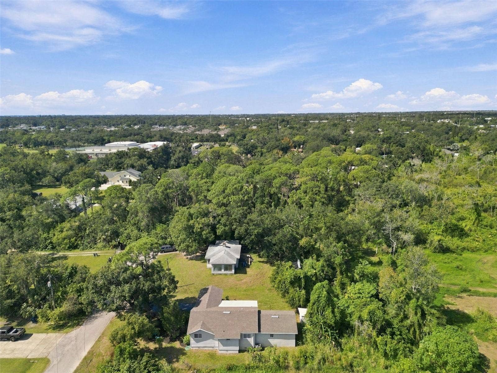 2115 55TH AVENUE E, Bradenton, FL 34203 2115 55TH AVENUE E, Bradenton, FL 34203