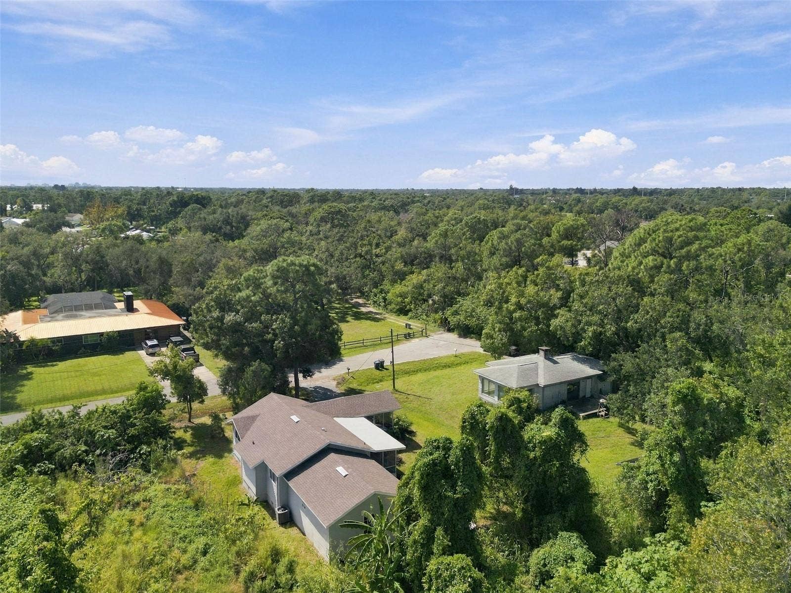2115 55TH AVENUE E, Bradenton, FL 34203 2115 55TH AVENUE E, Bradenton, FL 34203